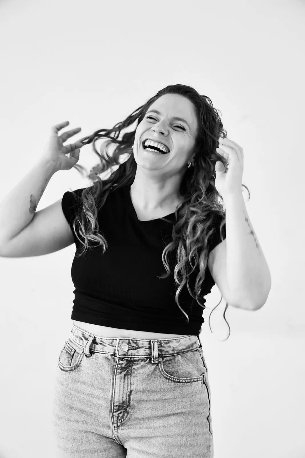Julieta Raimundo, retrato en blanco y negro